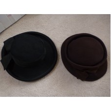 2 VTG Mujers Wool Ribbon Derby Fedora Dress Hats Ultra Armand Schwab + Du Barry  eb-75232222